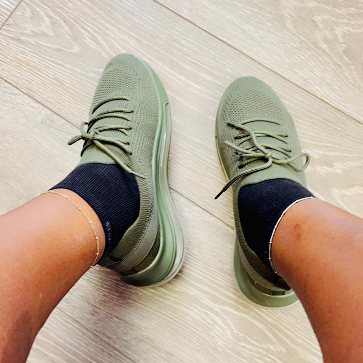 SOFFI (OLIVE)