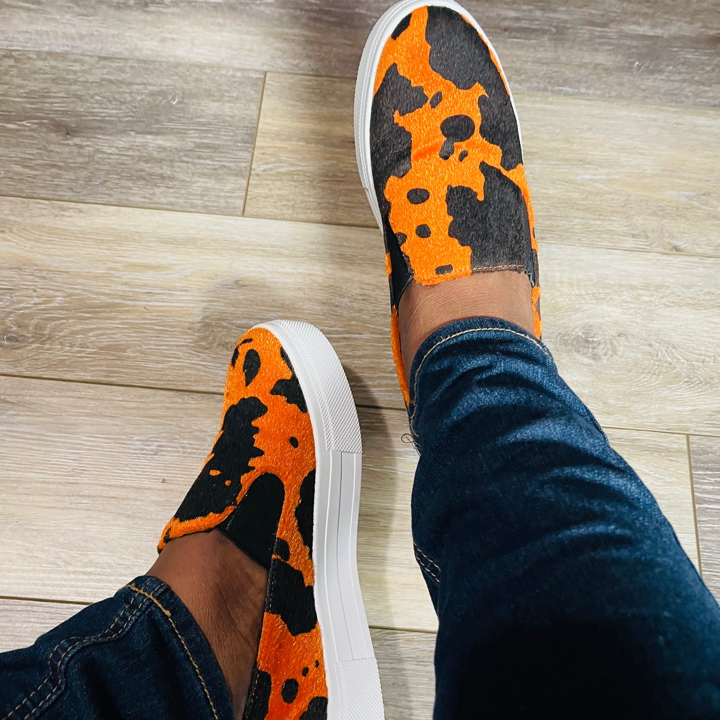 JORGEE (ORANGE)