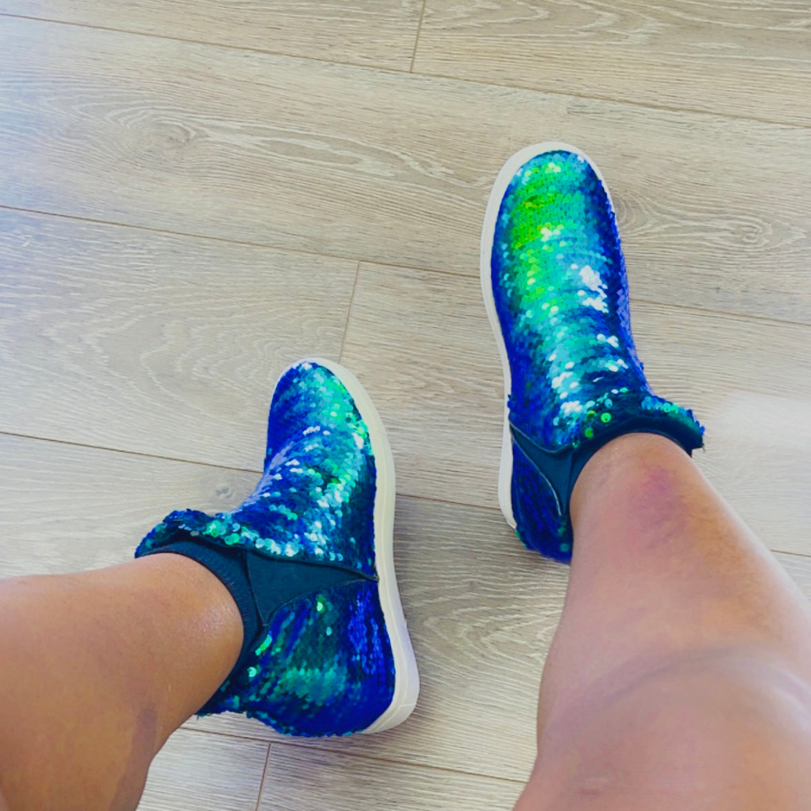 UNEEK (MERMAID)
