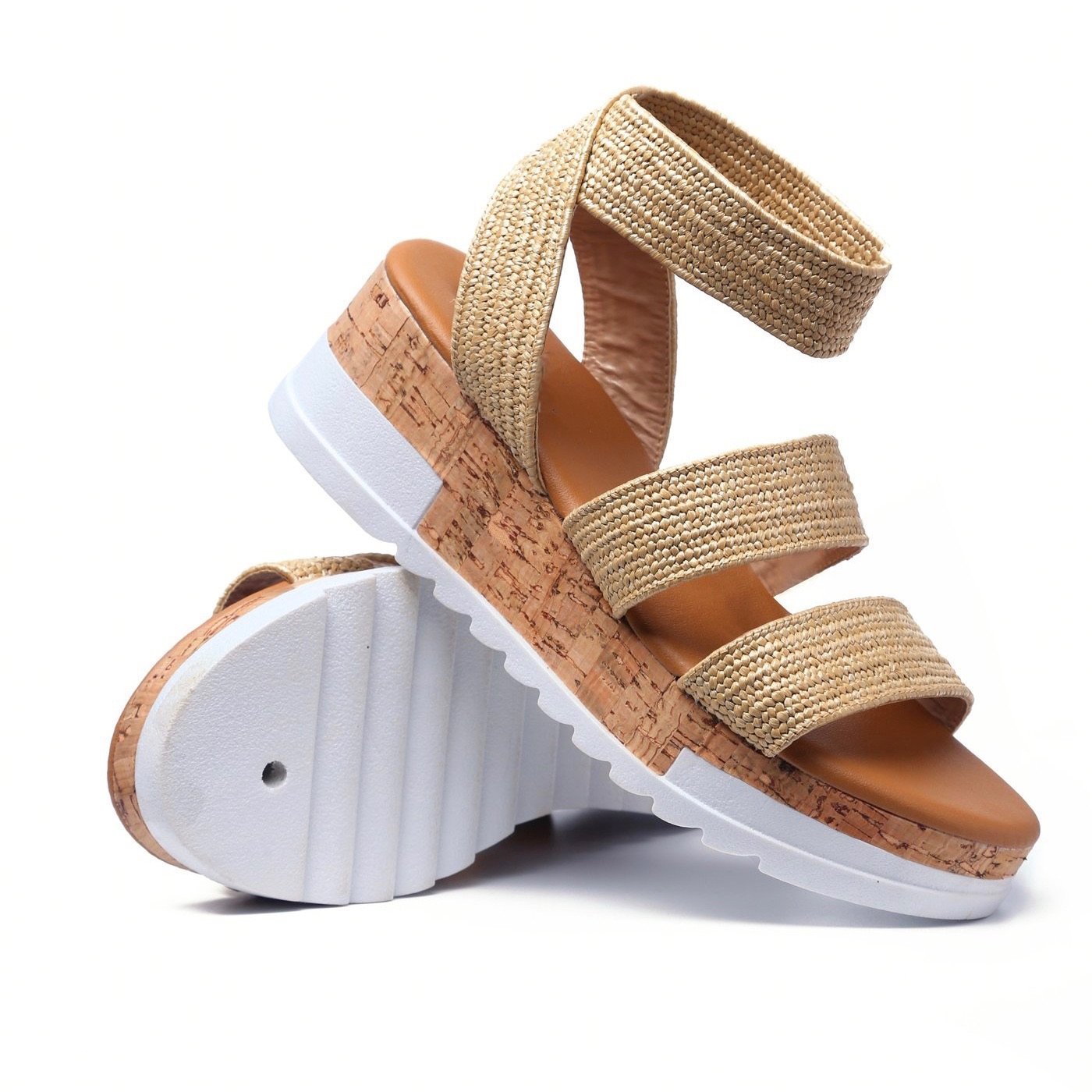 Laura Beige Sandals - AELQRU