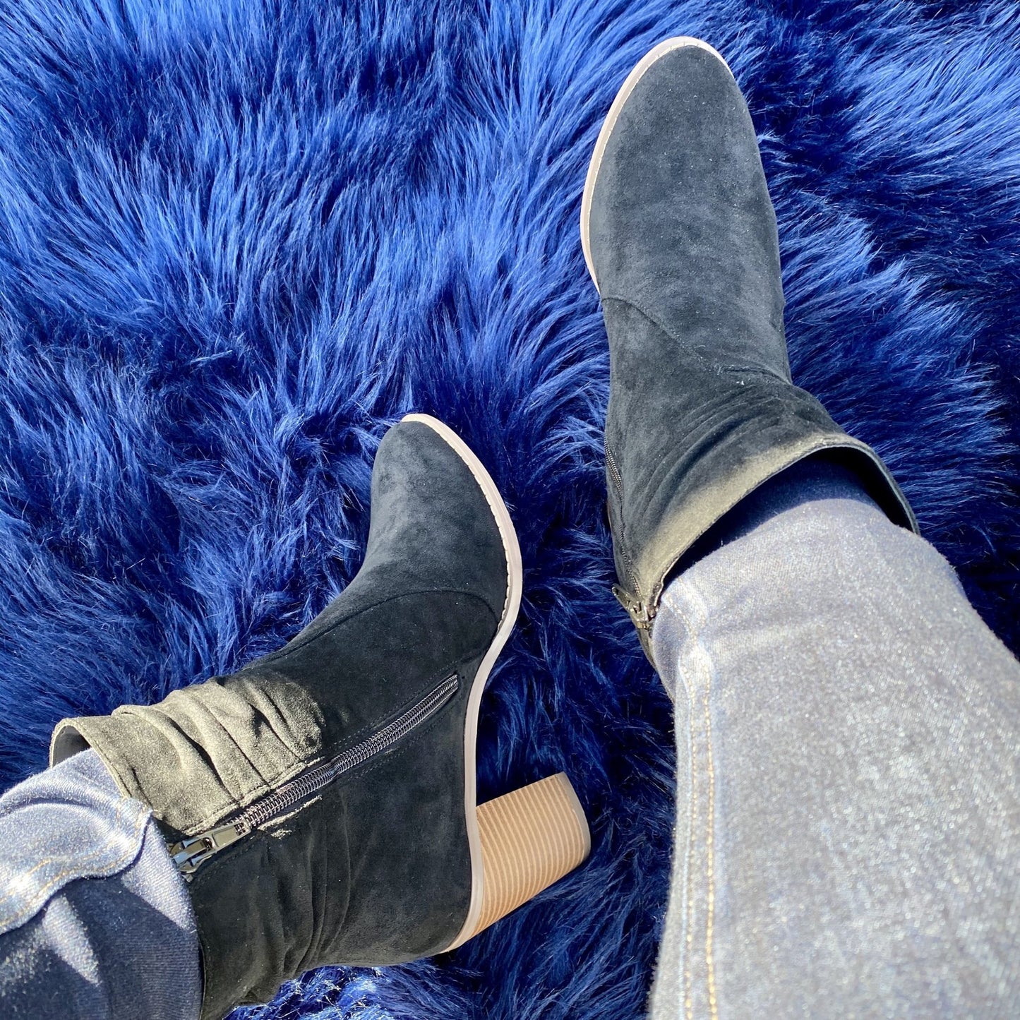 Uriah Black Booties - AELQRU