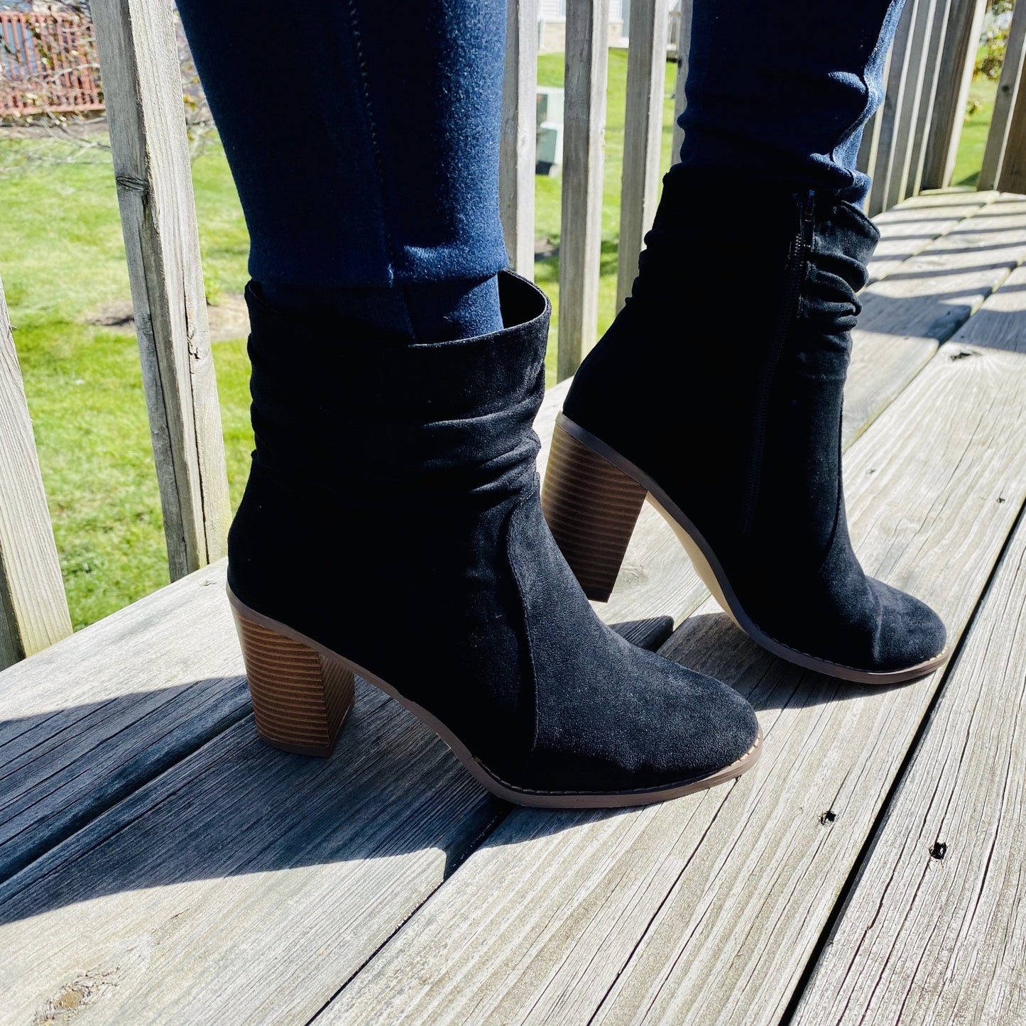 Uriah Black Booties - AELQRU